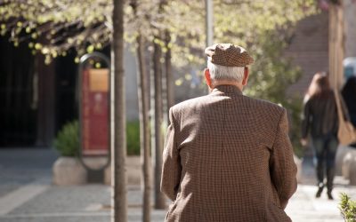 Dos de los males del envejecimiento de la población